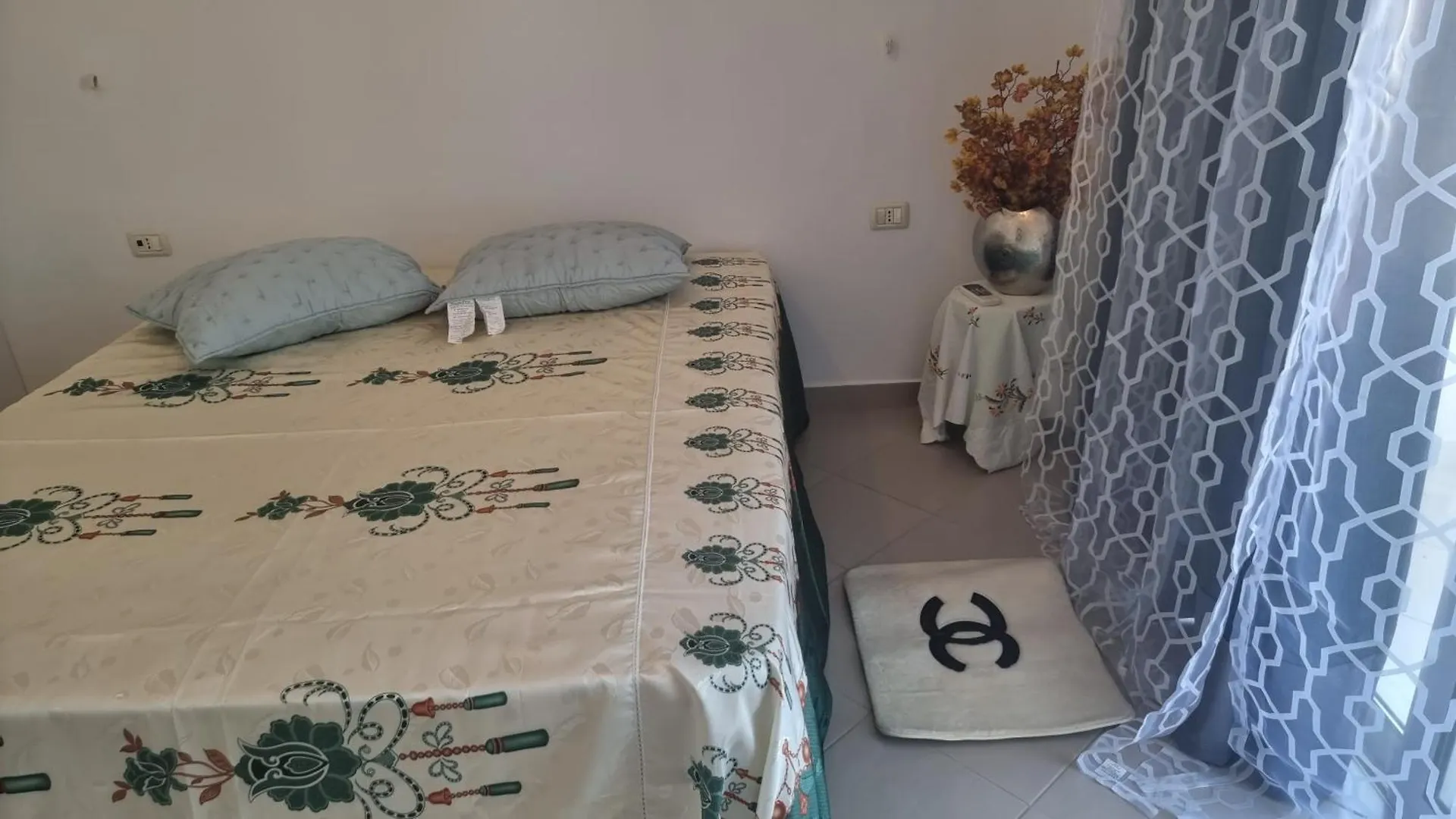 Stella'S Apartments Sarandë